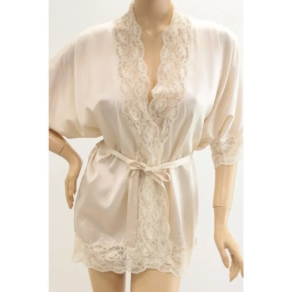 Lace-Trim Short Robe in Cream - Lightweight Tie-Waist Kimono